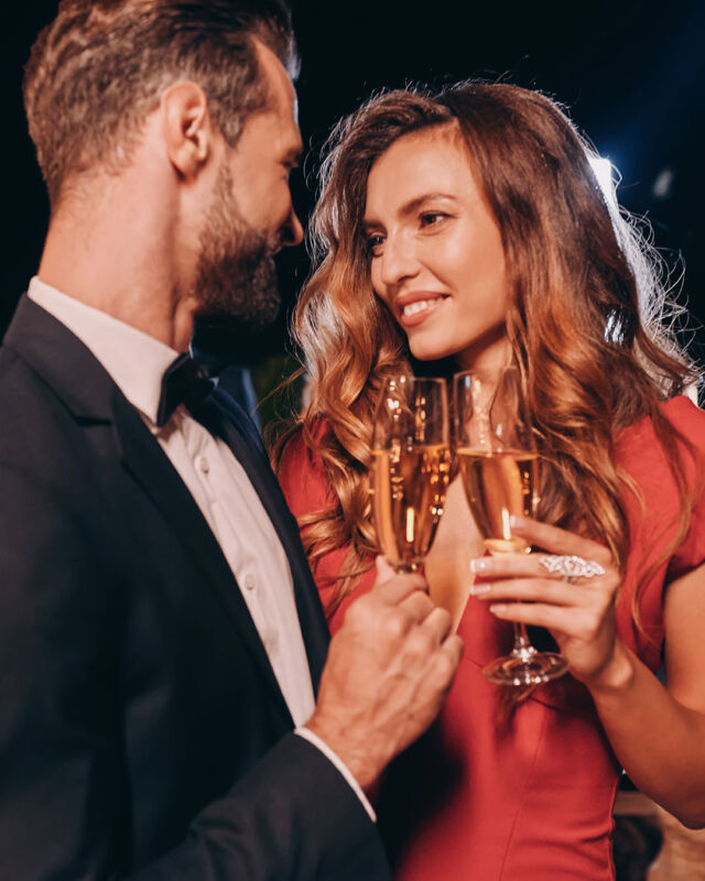 Gli amici, le risate, la luce giusta. Non servono scuse per festeggiare.

Scopri la Collection Spumanti al link in bio!

#CasaSantOrsola #WineLuxuryStyle #ItalianWine